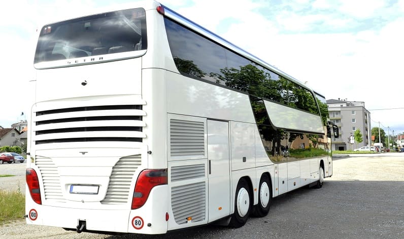 Auvergne-Rhône-Alpes: Bus charter in Décines-Charpieu in Décines-Charpieu and France