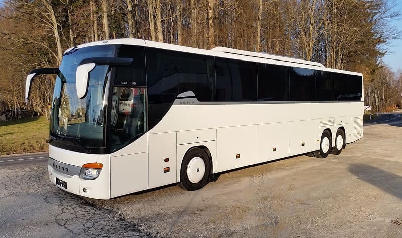 Valais: Buses hire in Martigny in Martigny and Switzerland